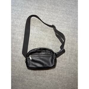 Wild Fable Cross Body Bag-Small/Black/Zip/Buckle/Adjustable
